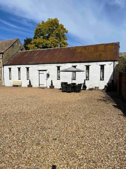 The Old Hay Barn - Games Room, Gym, Sleeps 8 Godmanchester Kültér fotó