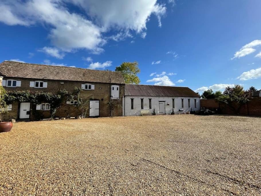 The Old Hay Barn - Games Room, Gym, Sleeps 8 Godmanchester Kültér fotó