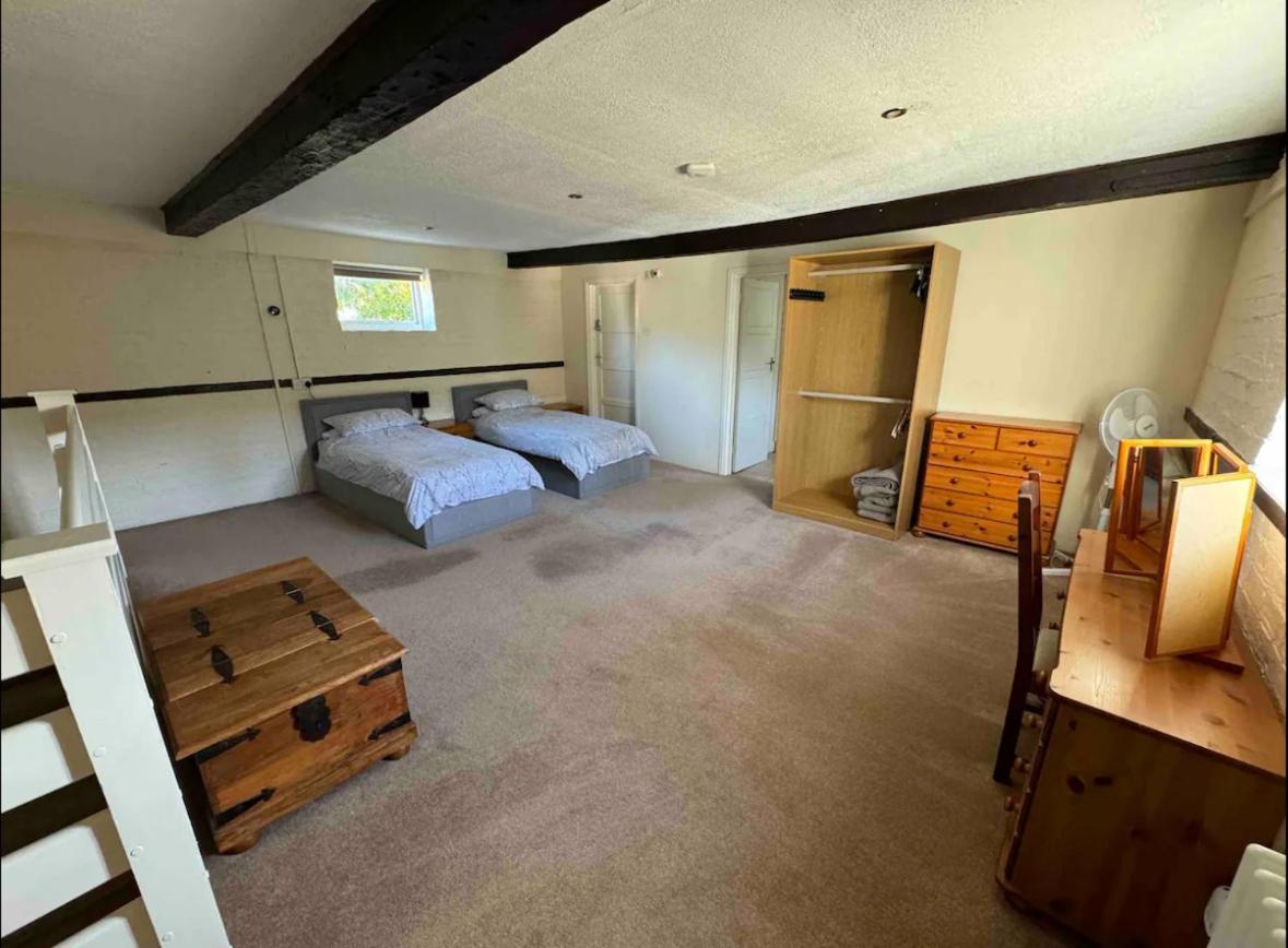 The Old Hay Barn - Games Room, Gym, Sleeps 8 Godmanchester Kültér fotó